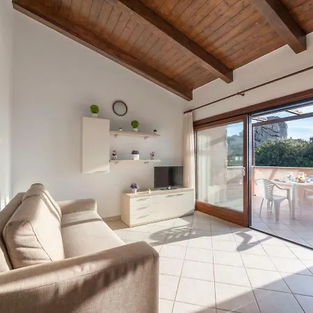 Apartment Locazione Turistica Paradise-25 *